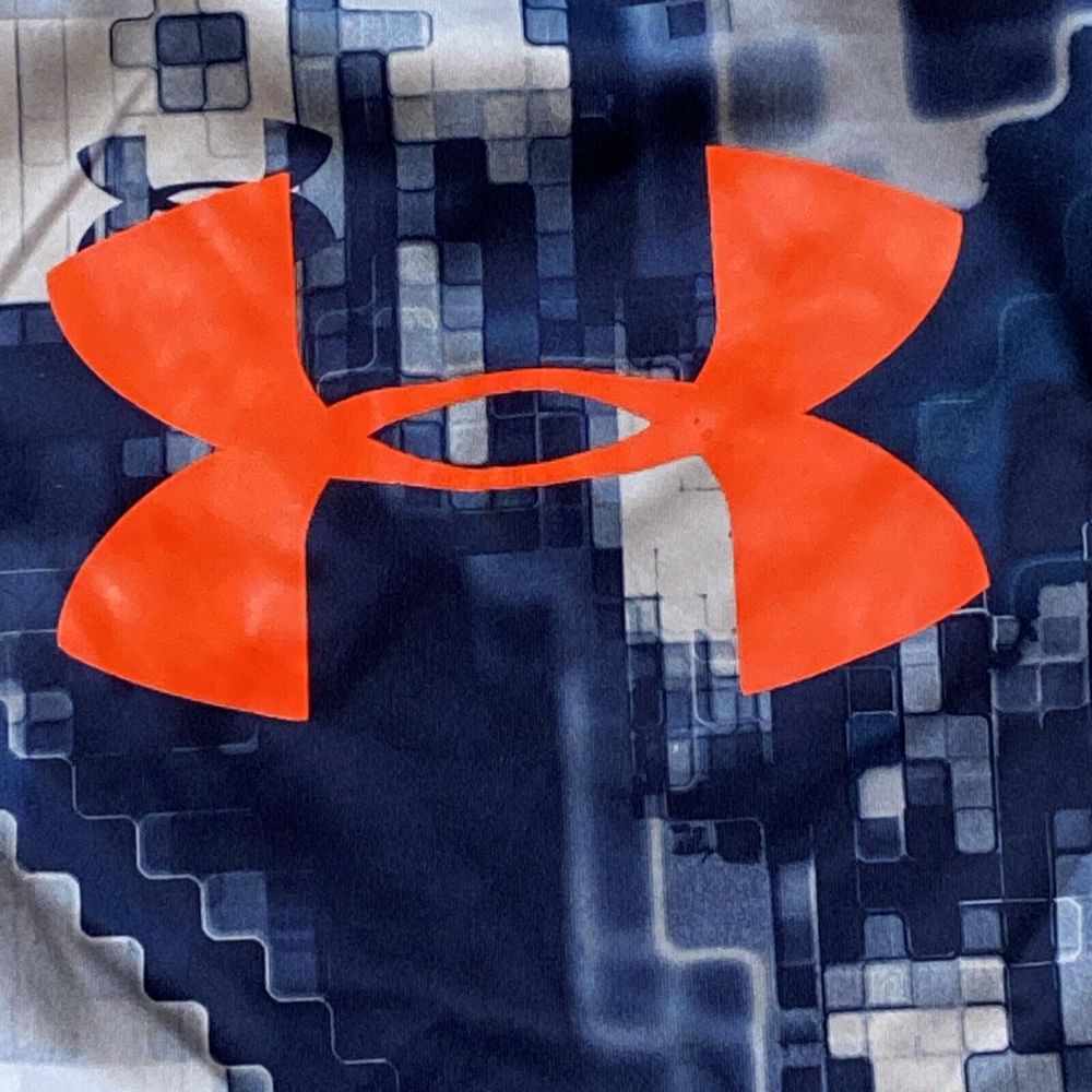 Under Armour Heat Gear Logo Blue Abstract T-Shirt Youth Size 5